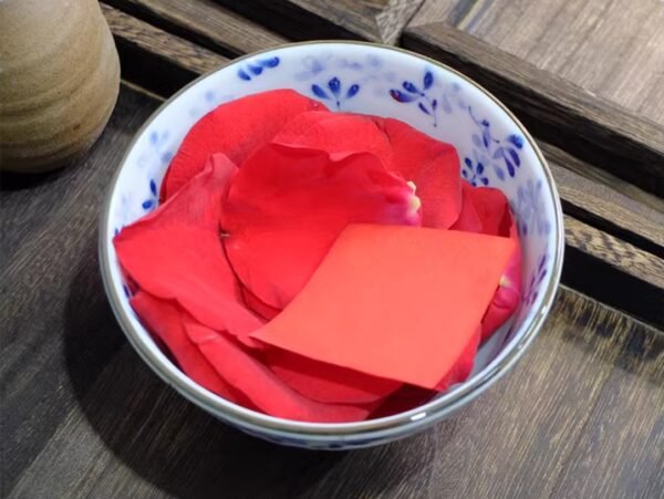 lipstick paper